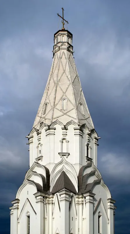 Figure 12. Kolomenskoe (Mosca), cattedrale  dell’Ascensione, esterno (foto A. Yakovlev).