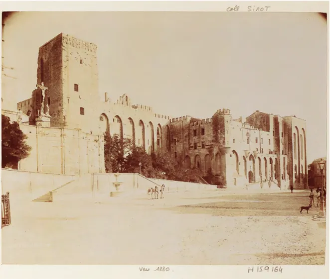 Figure 2. Avignon, le Palais des Papes et Notre- Notre-Dame des Doms vers 1880 (Paris, Bibliothèque  nationale de France, coll