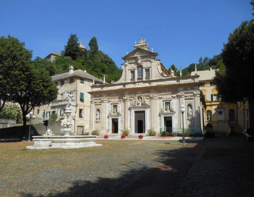Figura 1. Savona, santuario di Nostra Signora  della Misericordia. La facciata della chiesa  (foto S.F