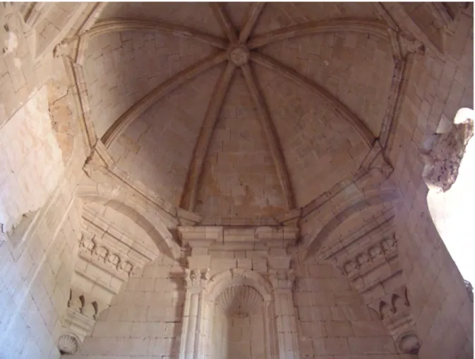 Figura 3. Scicli (RG), chiesa di Sant’Antonino, cappella absidale, particolare dei pennacchi (foto M.R