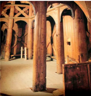 Fig. 8 - L’interno della stavkirke di Borgund. 