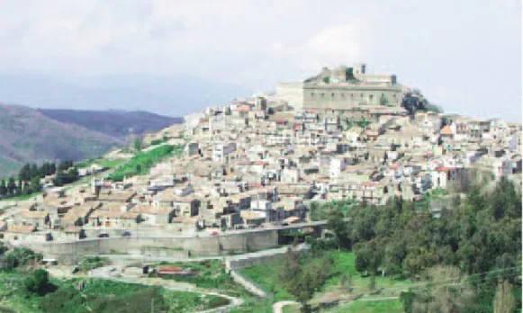 Fig. 4 - Montalbano Elicona (ME): Comune di 2485 abitanti, dichiarato “Borgo più bello d’Italia nel 2015” (Ph