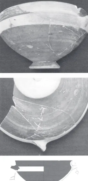 Fig. 5. Kylix da Naucrati con iscrizione fenicia   (da Röllig 2006, p. 316, figg. 4-6).