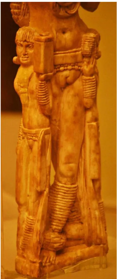 Fig. 4. Un'ancella. Su concessione del Ministero dei Beni e  delle Attività Culturali – Museo Archeologico