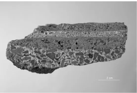 Fig. 4. Sezione multistrato del rivestimento di una delle cisterne della città antica