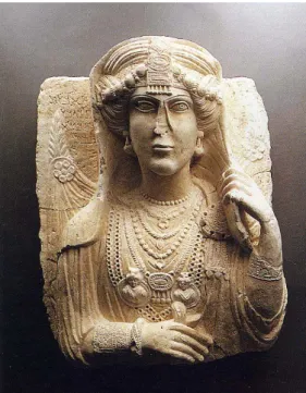 Figura 4. Palmira. Ritratto funerario femminile. Calcare. II secolo d.C. Palmira, Museo Archeologico (da Syrie