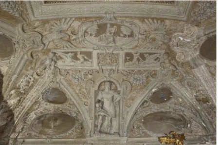 Fig. 2. Marcello Sparzo, Andrea Doria in veste di imperatore romano, decorazione plastica  della Galleria Aurea, Genova, Palazzo del Principe