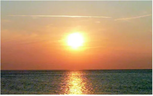 Abbildung 4: Das Schwert der Sonne macht den Horizont auch bei Dunst sichtbar.