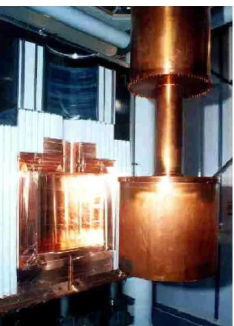 Fig. 2.5: The cold box together with the copper and lead shielding.