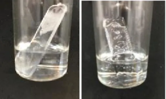 Abbildung 7: Löslichkeit in Aceton am  Beispiel von Polystyrol kurz nach Zugabe  von Aceton zu Polystyrol (links) und nach  einigen Minuten (rechts).
