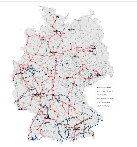 Abbildung  23  zeigt  exemplarisch  für  die  GIS-Datensätze  das  110-kV- 110-kV-Bahnstromnetz, die Unterwerke und das Schienennetz der DB, Pumpspeicher-  sowie Laufwasserkraftwerke mit einer Leistung größer 1 MW el  in Deutschland
