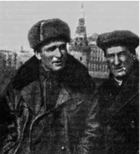 Abbildung 8: Egon Erwin Kisch  (rechts) zusammen mit Max Hoelz  1931 in Moskau. Der in Deutschland  zu einer lebenslangen  Zuchthaus-strafe verurteilte Hoelz war 1928  nach der Protestkampagne „Heraus  mit Max Hoelz“, an der Kisch  füh-rend beteiligt gewes