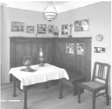 Abb. 4: Interieur (Essecke) im Münter-Haus, s/w Fotografie von Gabriele Münter (1910)