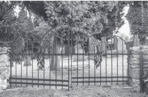 Abb. 13: Eingang zum jüdischen Friedhof in Wotitz