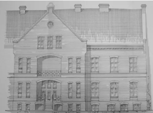 Abbildung 10 a: Die Außenfassade des ersten Gebäudes von der Gartenseite aus.