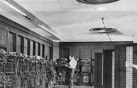 Abbildung 1: ENIAC (public domain) 