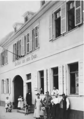Abb. 4. Das Gasthaus zum roten Haus  kurz vor dem Ersten Weltkrieg (um 1912; 