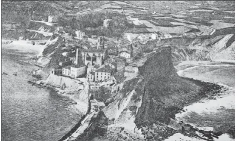 Fig. 2: Vista aérea de Getaria tomada a comienzos del siglo XX desde el norte, en la vertical  del islote de San Antón