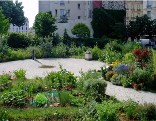 Figure 2.1: Community garden Square Villemin in Paris, France. [Photo: Michel  Koening] 