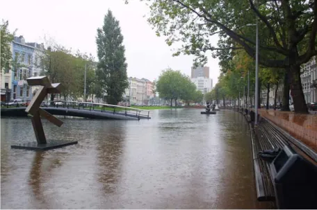 Foto 6 Beeldenterras Westersingel. Dit waterplein in Rotterdam loopt alleen bij  extreme buien onder water 