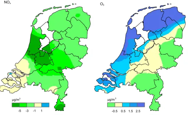 Figuur 2.10  Kalibratiekaarten voor prognoses van de NO x - en O 3 -concentraties.