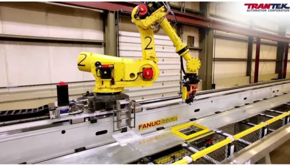 Figure 1.1: 7-Assige robot van robotfabrikant Fanuc