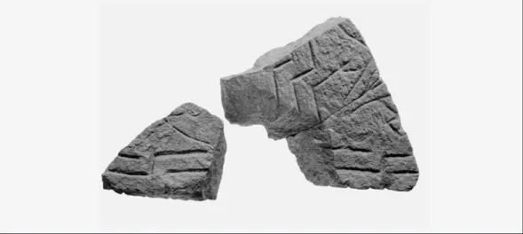 Fig. 5. Bildristad sida av runbildstenen. Foto B.A. Lundberg, Riksantikvarieämbetet. — Pictorial carving on the runic picture stone.