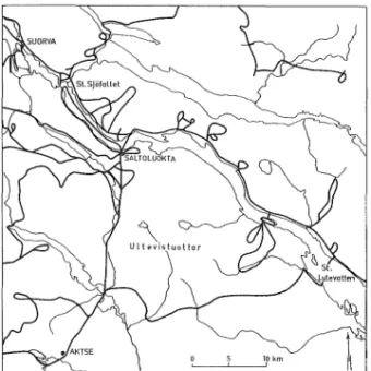 Fig.  3  Markkontroller  av  geomorfologin  har  ut- ut-förts utmed angivna rutter.  Därtill har en  omfattan-de flygrekognoscering företagits