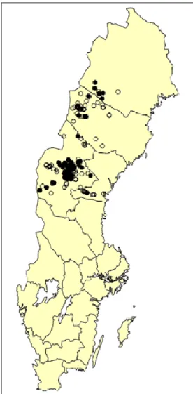 Figur 4. Utbredningskarta med   svenska lokaler för jämtlands maskros.  Cirklarna visar fynd till och med 1999  och fyllda prickar visarfynd 2000–2014