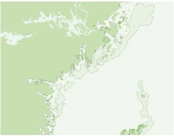 Figur 2. Skyddade områden visualiseras som streckade områden i kartmaterialet.