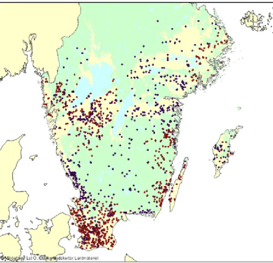 Figur 1. Röda punkter visar våtmarker för vilka data kommer från länsstyrelserna, blå punkter  visar läget för de våtmarker där data enbart kommer från Jordbruksverket och Våtmarkscentrum