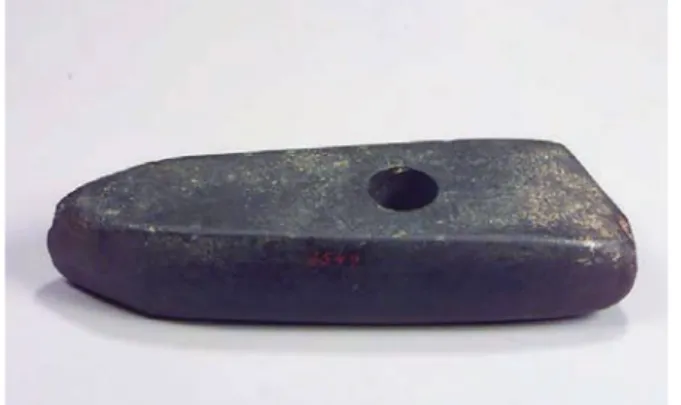 Fig. 2. Shoelast axe (Photo: M. Larsson) From the existing evidence we have, with  the exception for Dragsholm on Zealand,  no graves or cemeteries from this period  (Price et al