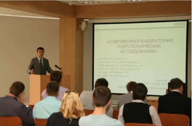 Figure  1.  One  of  the  teams  presented  a  project  about  new  laboratory  of  hydrotechnical  research