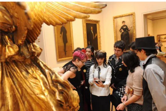 Figure 3.1 Visitors playing a detective game in Murder goes  mobile at the Met! The Metropolitan Museum of Art (2012)  