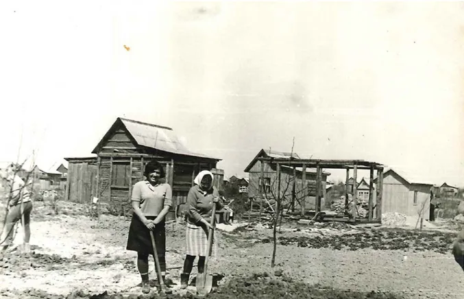 Figure 5. My grandmother Lidiya Grabalova and great grandmother Elena Grabalova at their dacha