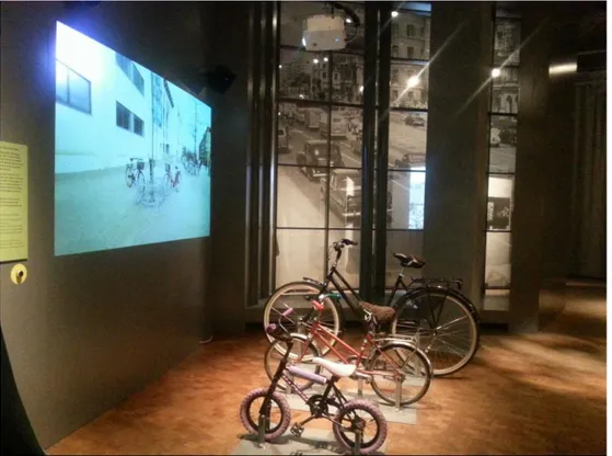 Figure 1: Bicycles in the exhibition “På Gränsen”. 