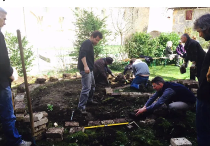 Figure 6: The workshop participants prepare the bed for constructing  the keyhole garden