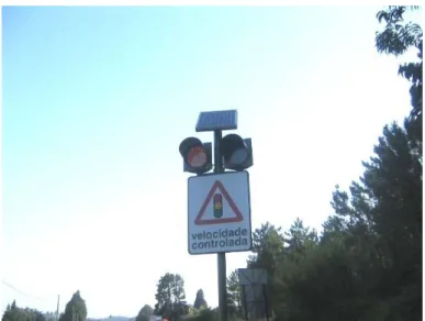 Figur 8  Trafiksignaler som kontrolleras med hastighetsmätning i Portugal. Foto  publicerat med tillstånd av InIR, IP, Portugal