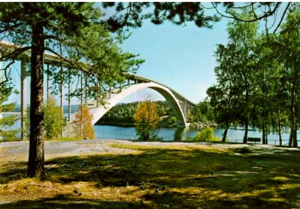 Figure 1  Sandö bridge, for many years known for having the longest concrete  span in the world – 264 metres 