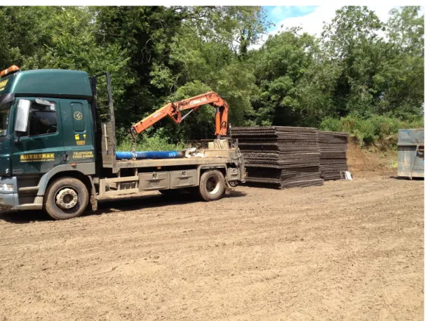 Figure 3. Segment panels portable road. Photo by Autotrak 2013. 