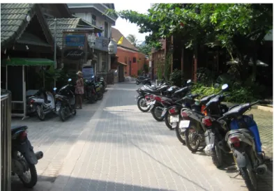 Figure 7 Picture of motorbikes on Koh Tao (Photo taken by Christy Polus) 