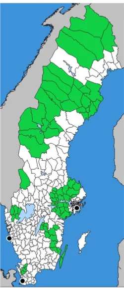 Figur 1. De kommuner som täcks in av EKR-intervjuerna är markerade i grönt. Stockholm, Göteborg och  Malmö har markerats som referenspunkter