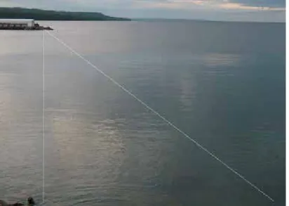 Figure 9. Test location over the lake Vättern in Sweden. The transmit anten- anten-na is located at the water line of the pier, and the receive antenanten-na at the water close   to   the   shore
