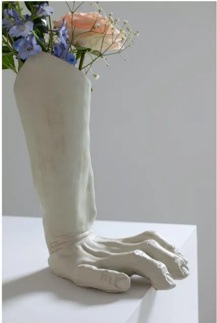 Figure 5: Vase II (detail) 