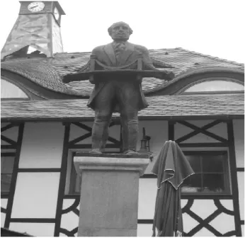 4. kép. Széchenyi-szobor (Komárom) 