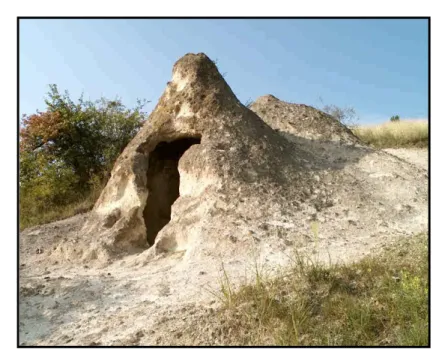 Fig. 4. The “hive-stones” as characteristic morphological and cultural elements in the  Bükk Foreland are situated in the Maklányi valley (Dobos, A.) 