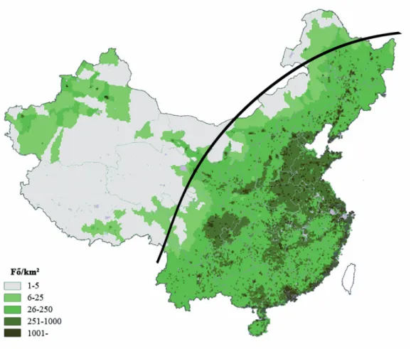 1. ábra – A népesség eloszlásának határa Kínában: a vonaltól balra népesség 6%, földterület 60%; 