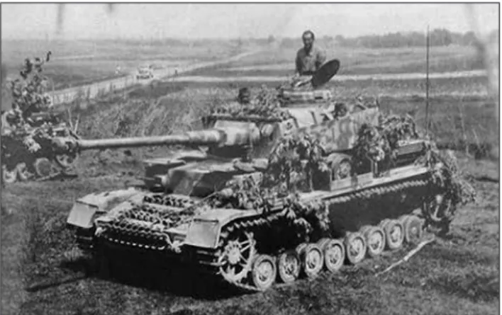 1. ábra. Panzerkampfwagen IV-es H harckocsi magyar  személyzettel a 3. harckocsiezred kötelékében, 1944  szeptemberében