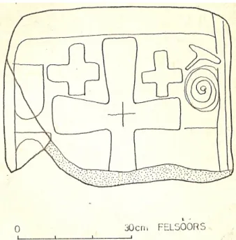 ► 6. kép. Felsőörs, prépostsági templom: ismeretlen sírköve,  13. század; Veszprém, Laczkó Dezső Múzeum (vázlatos  fel-mérési rajz: Lővei P., 1981)