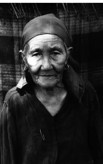 Fig. 4. Syrga P. Pelekova, an old female shaman (kam) from the village of Alëshkino  (Kazha), Krasnogorskoe rayon, Altaĭskiĭ kraĭ